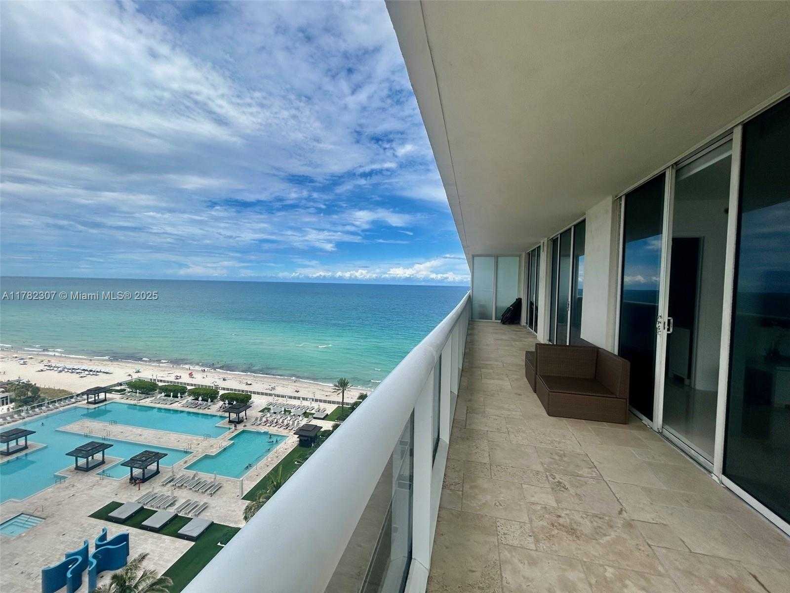 Small Image of 1830 SOUTH OCEAN DR #1808, Hallandale Beach Number 3
