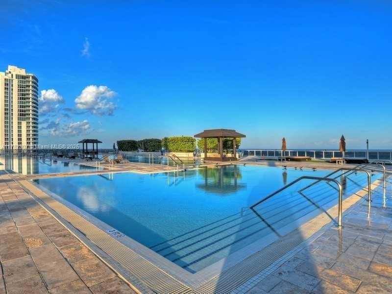 Small Image of 1830 SOUTH OCEAN DR #1808, Hallandale Beach Number 36