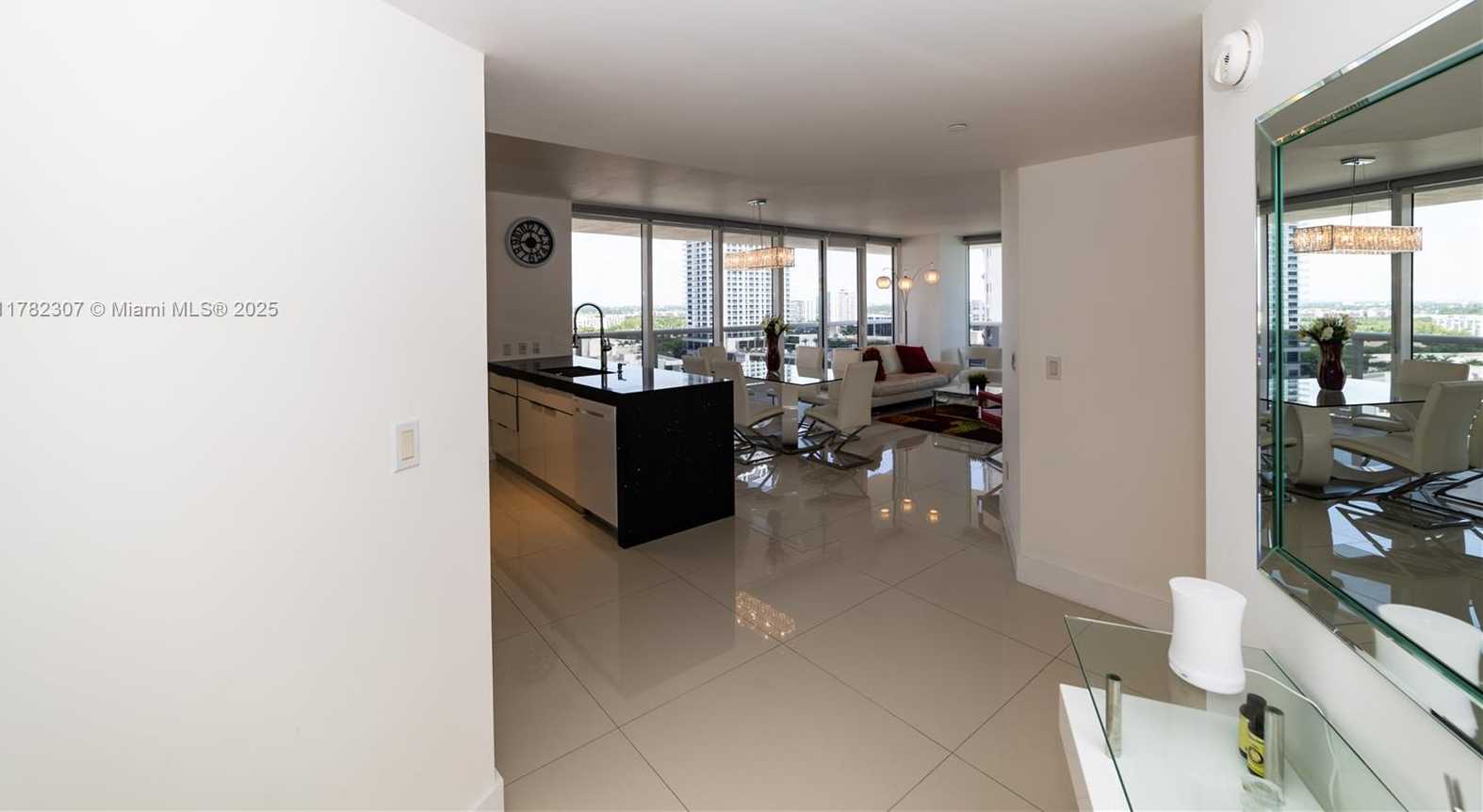 Small Image of 1830 SOUTH OCEAN DR #1808, Hallandale Beach Number 5