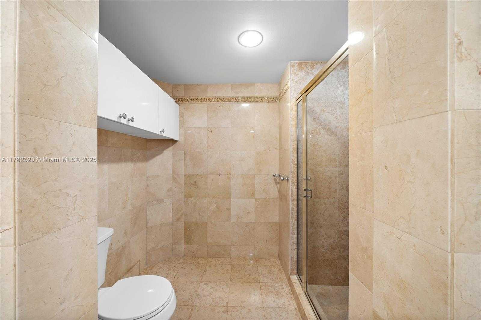 Small Image of 4775 COLLINS AVE #2506, Miami Beach Number 15