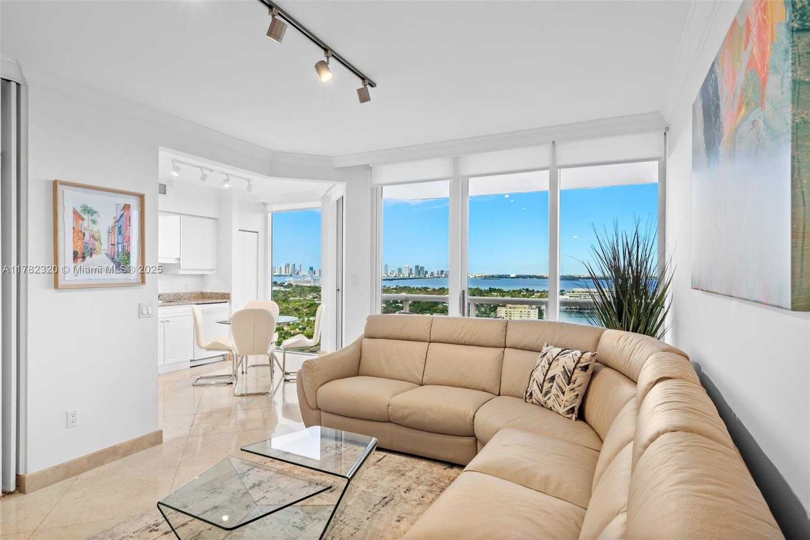 Small Image of 4775 COLLINS AVE #2506, Miami Beach Number 2