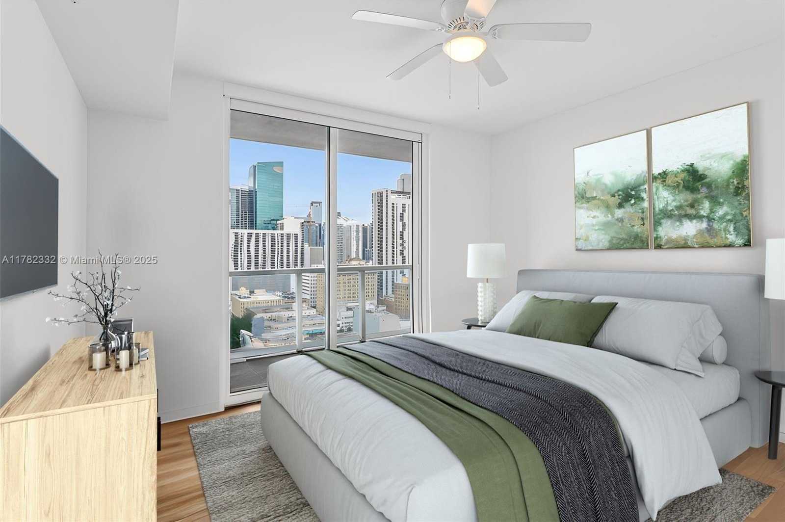 Small Image of 244 BISCAYNE BLVD #2203, Miami Number 24