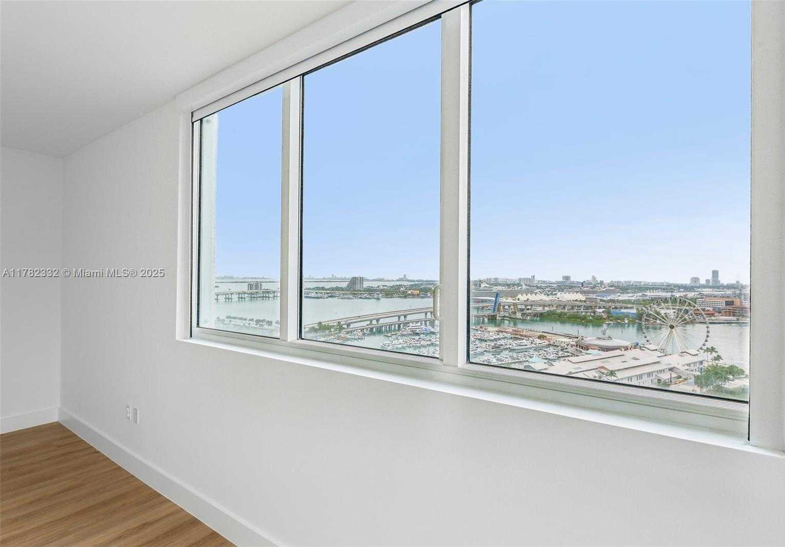Small Image of 244 BISCAYNE BLVD #2203, Miami Number 29