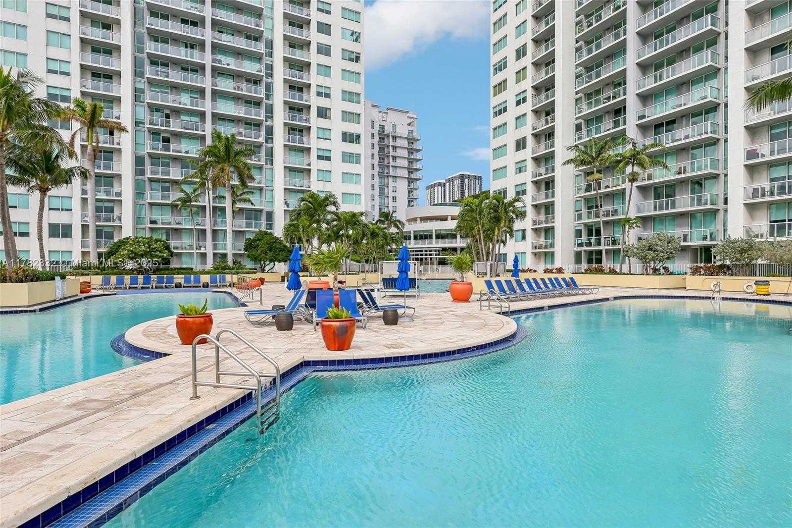 Small Image of 244 BISCAYNE BLVD #2203, Miami Number 53
