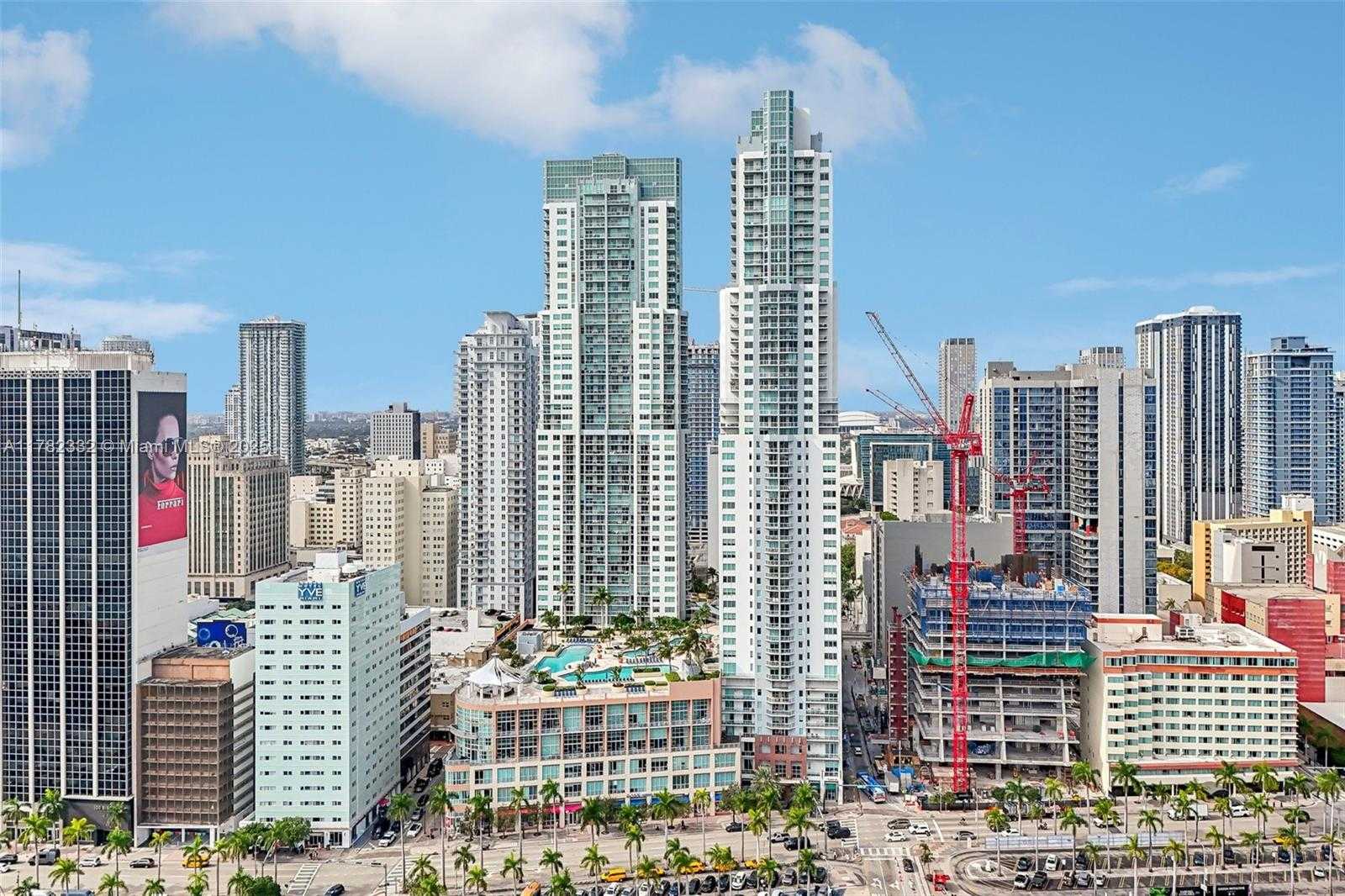 Small Image of 244 BISCAYNE BLVD #2203, Miami Number 62