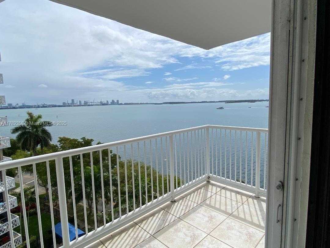 Small Image of 1440 BRICKELL BAY DR #901, Miami Number 9