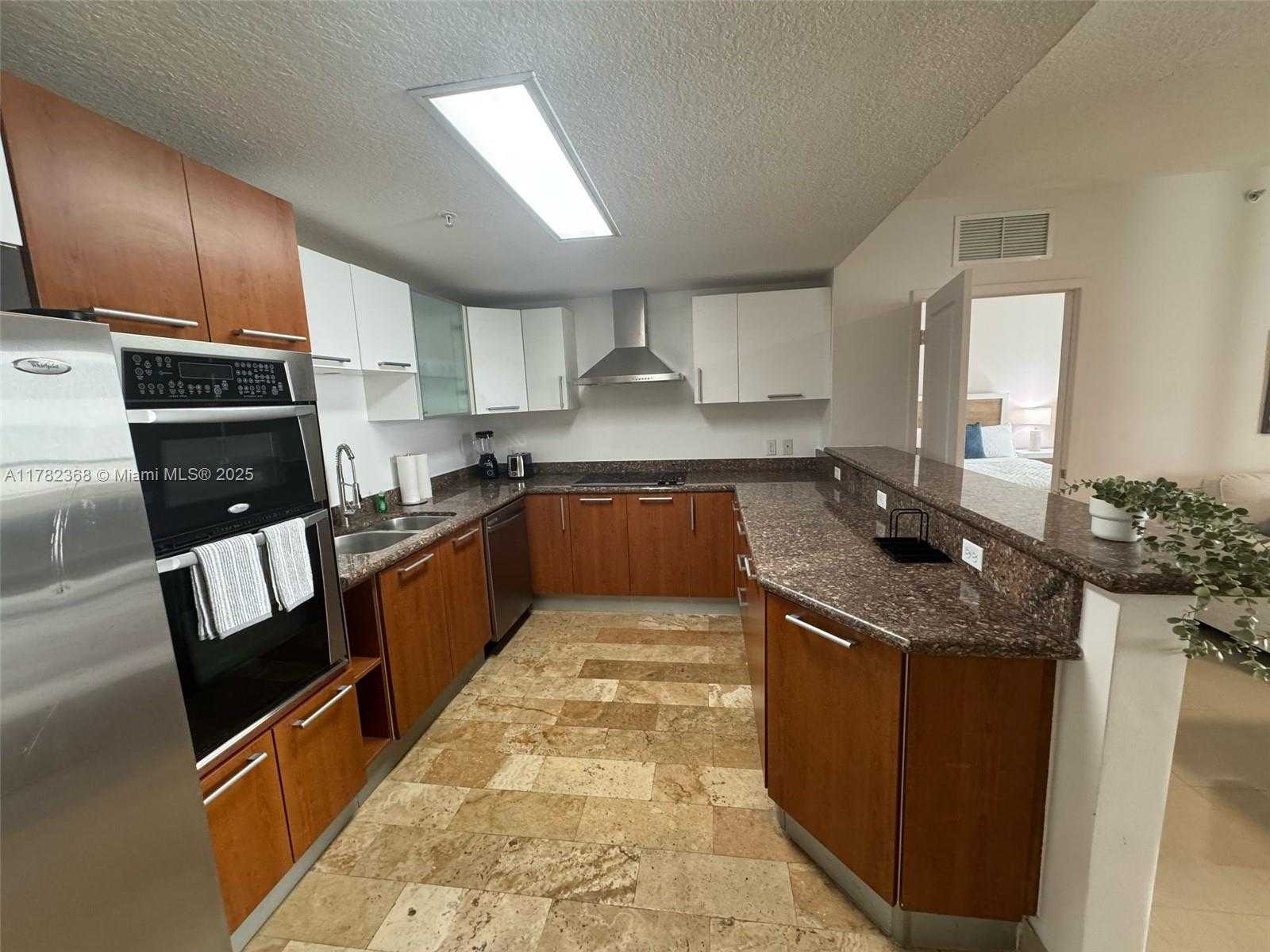 Small Image of 170 SOUTH EAST 14TH ST #1108, Miami Number 10