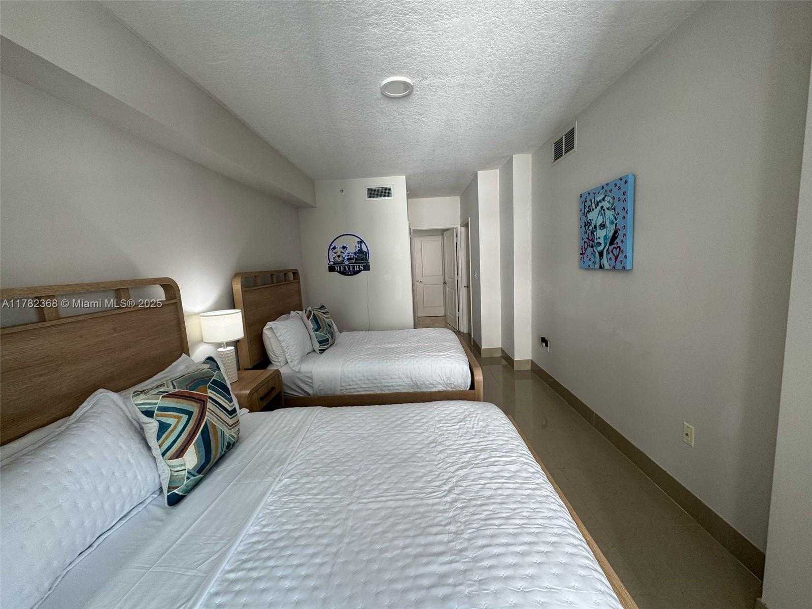Small Image of 170 SOUTH EAST 14TH ST #1108, Miami Number 13