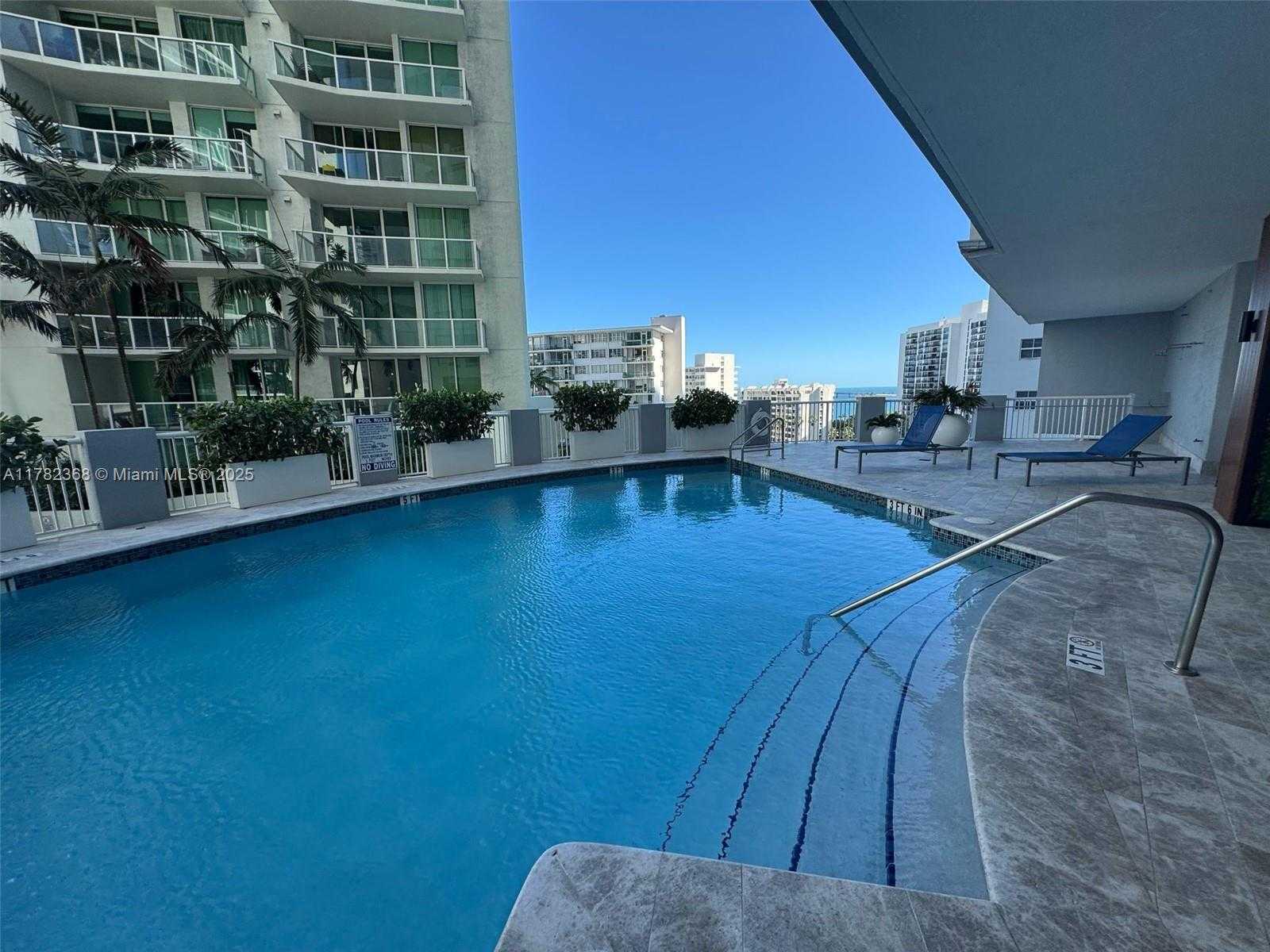 Small Image of 170 SOUTH EAST 14TH ST #1108, Miami Number 22