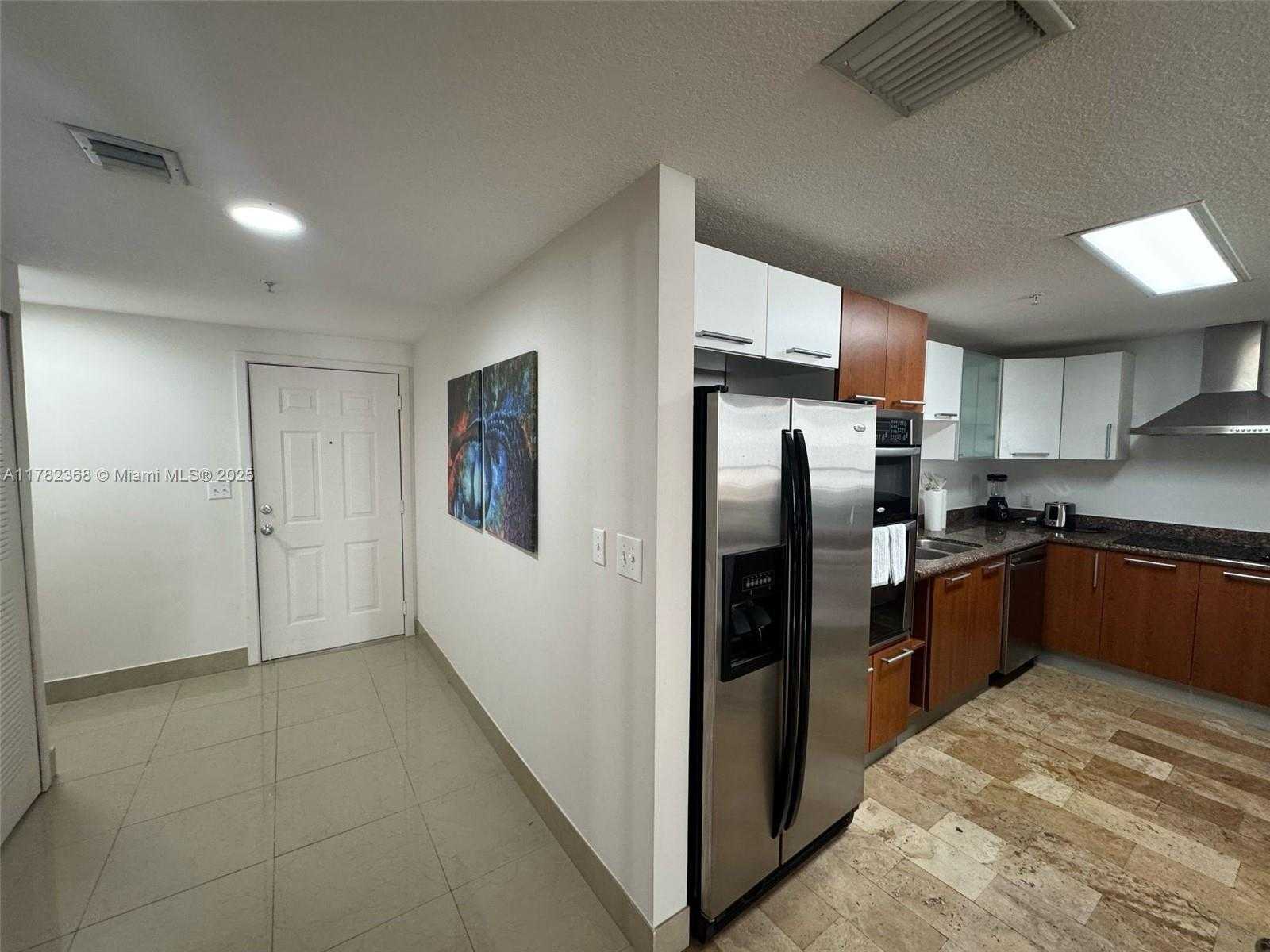 Small Image of 170 SOUTH EAST 14TH ST #1108, Miami Number 3
