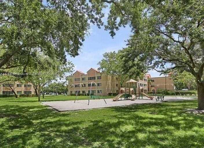 Small Image of 6135 NORTH WEST 186TH ST #205, Hialeah Number 8