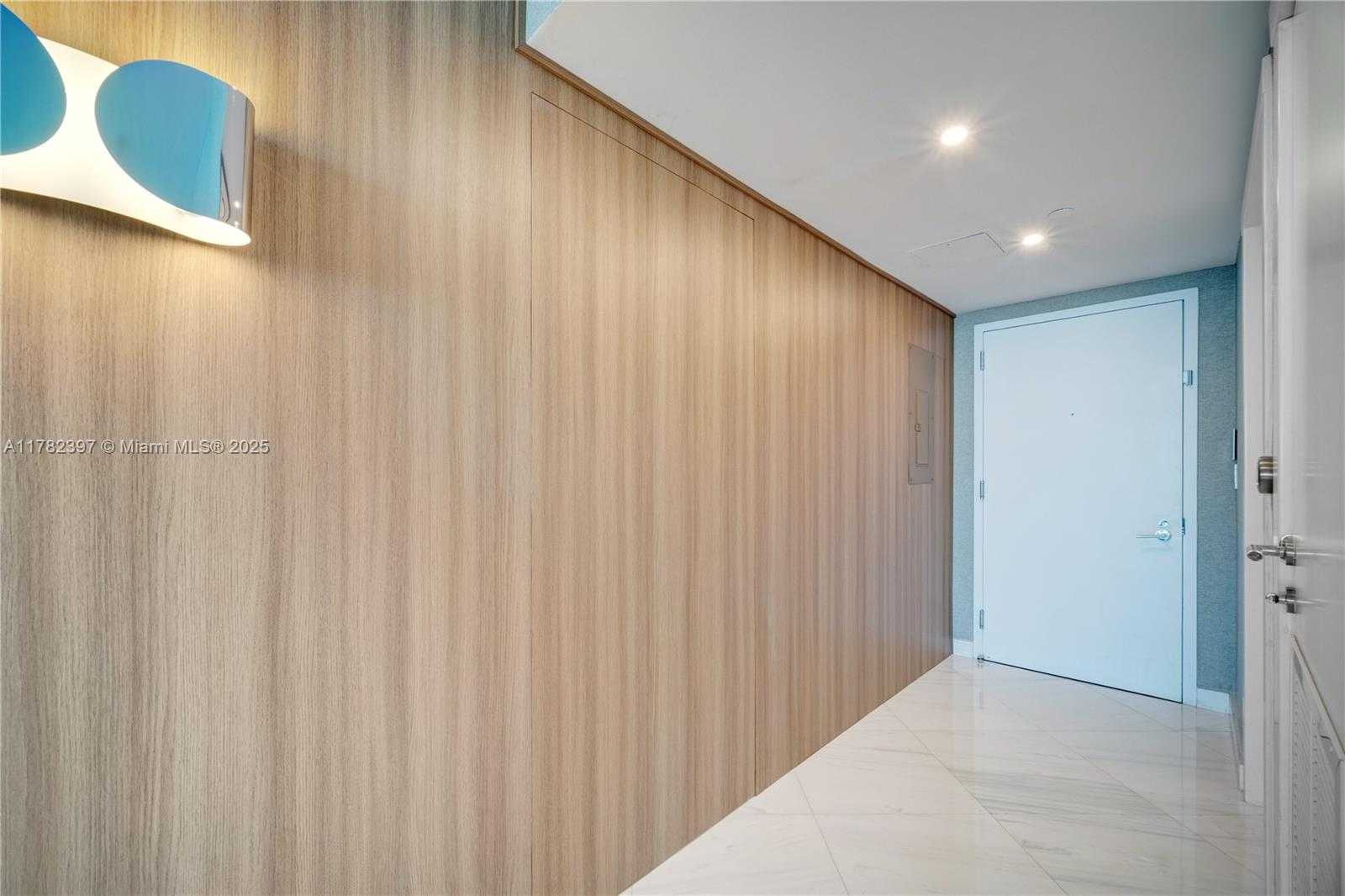 Small Image of 520 WEST AVE #2202, Miami Beach Number 12