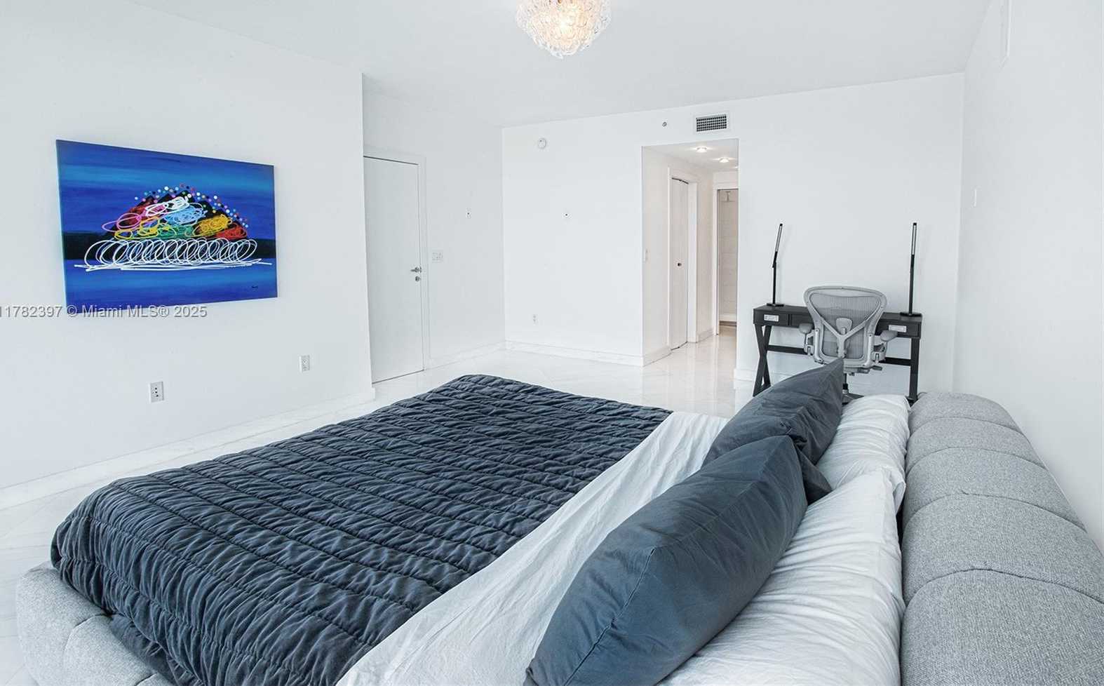 Small Image of 520 WEST AVE #2202, Miami Beach Number 22
