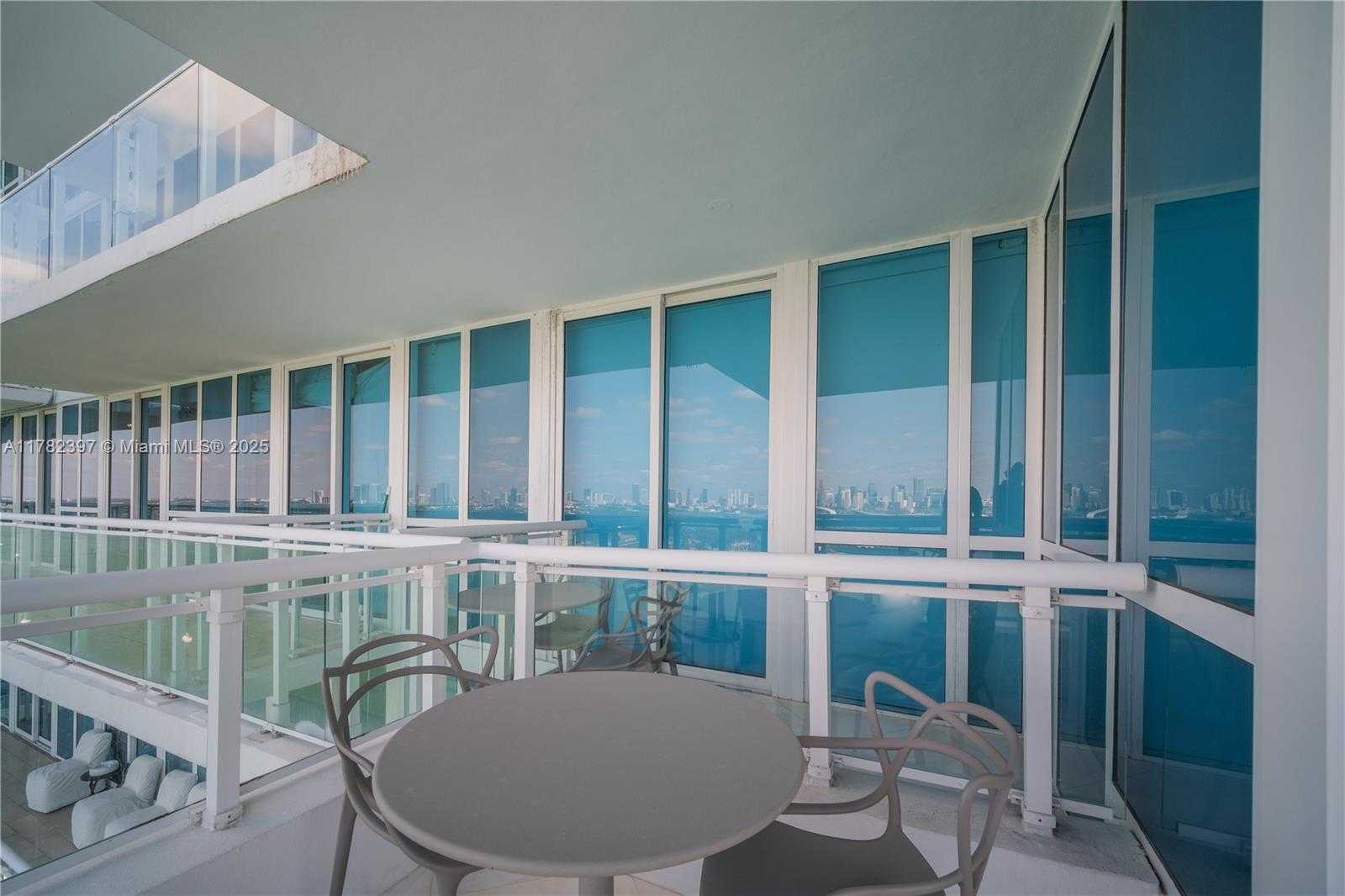Small Image of 520 WEST AVE #2202, Miami Beach Number 30