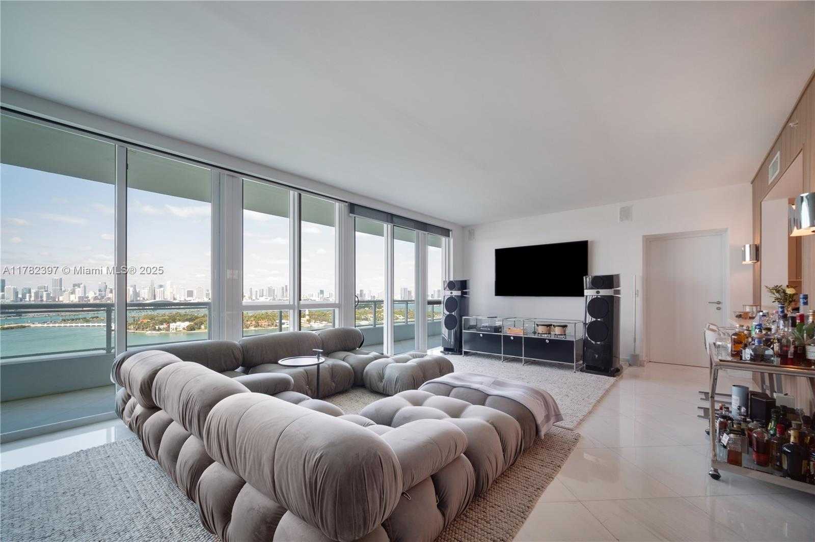 Small Image of 520 WEST AVE #2202, Miami Beach Number 6