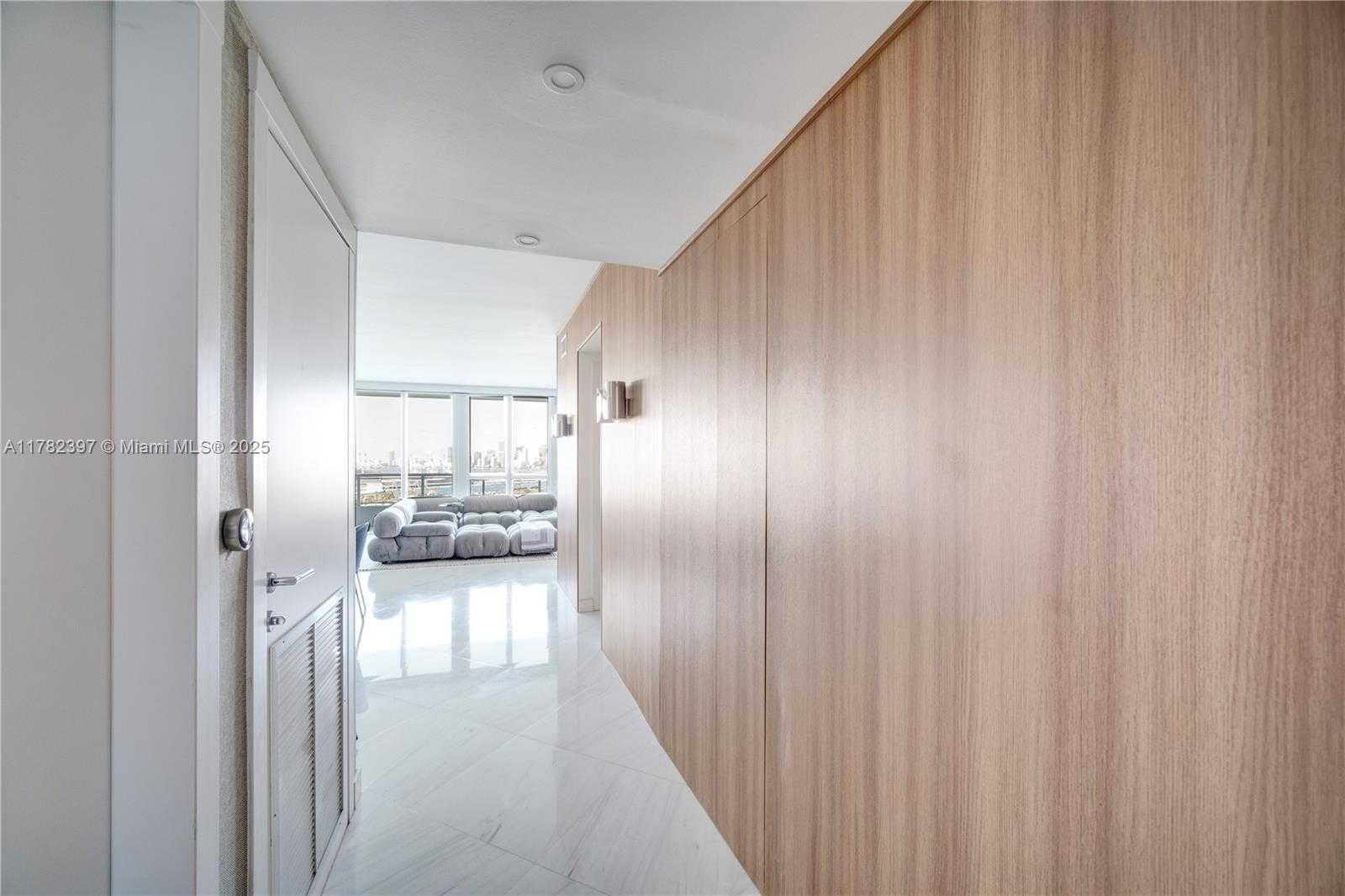 Small Image of 520 WEST AVE #2202, Miami Beach Number 8