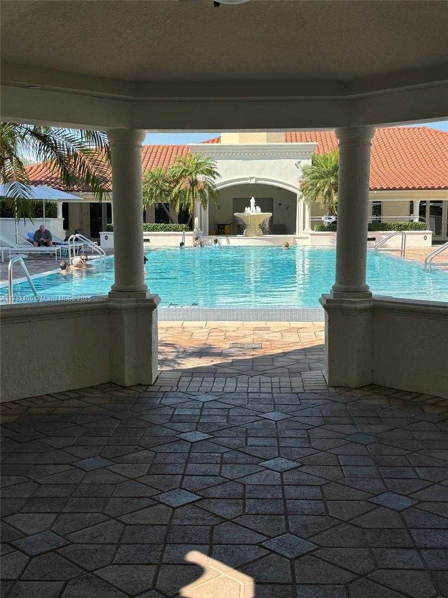 Small Image of 20000 EAST COUNTRY CLUB DR #108, Aventura Number 22