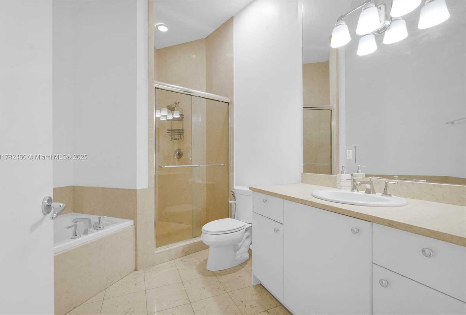 Small Image of 20000 EAST COUNTRY CLUB DR #108, Aventura Number 5