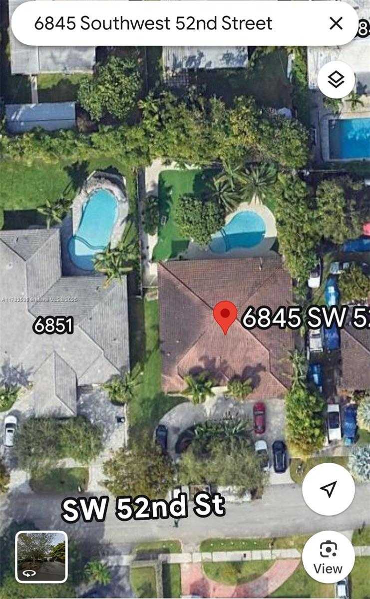 Small Image of 6845 SOUTH WEST 52ND ST, Miami Number 11