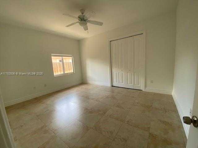 Small Image of 6845 SOUTH WEST 52ND ST, Miami Number 13