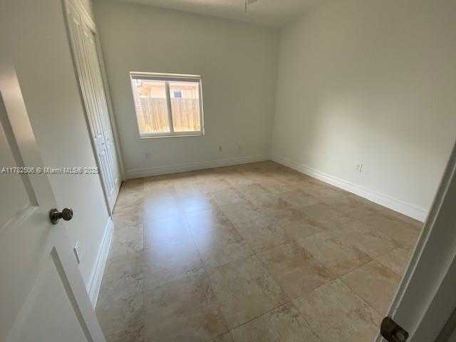 Small Image of 6845 SOUTH WEST 52ND ST, Miami Number 15