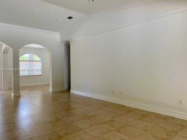Small Image of 6845 SOUTH WEST 52ND ST, Miami Number 7