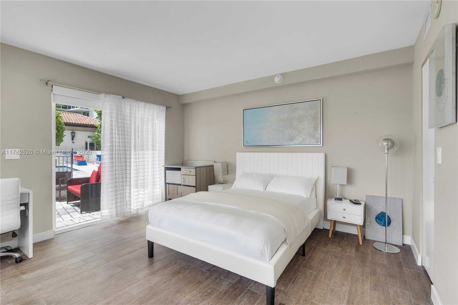 Small Image of 200 SUNNY ISLES BLVD 2504 LANAI #2-504, Sunny Isles Beach Number 24