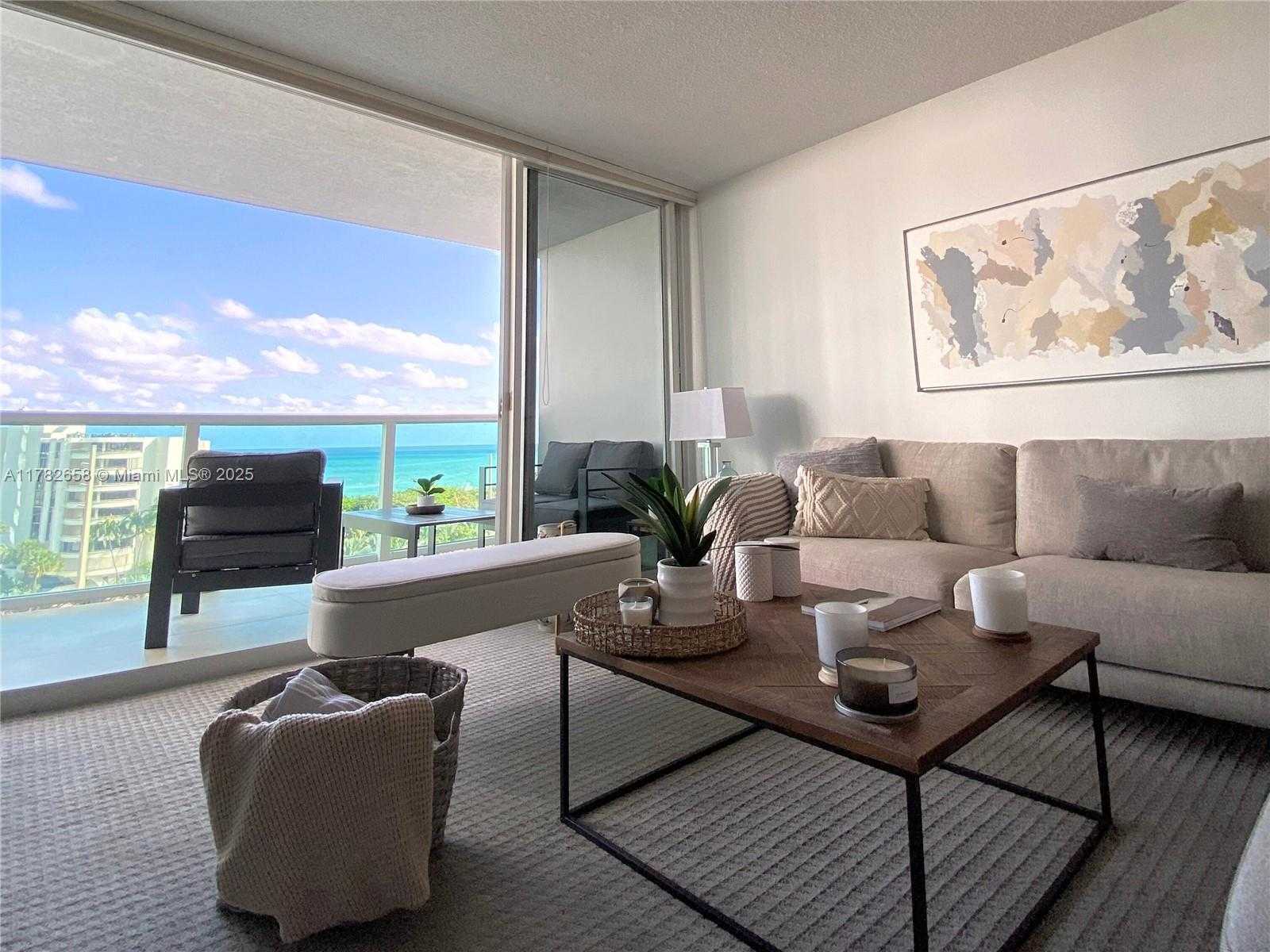 Small Image of 100 BAYVIEW DR #906, Sunny Isles Beach Number 4