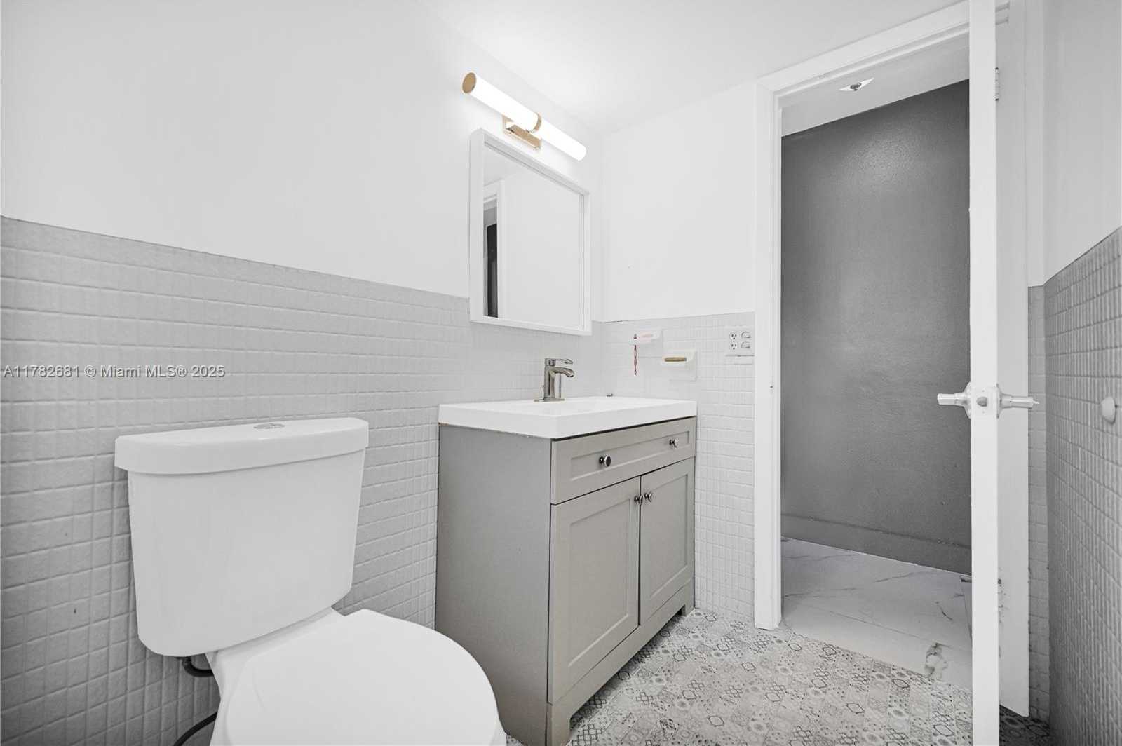 Small Image of 1340 LINCOLN RD #608, Miami Beach Number 10