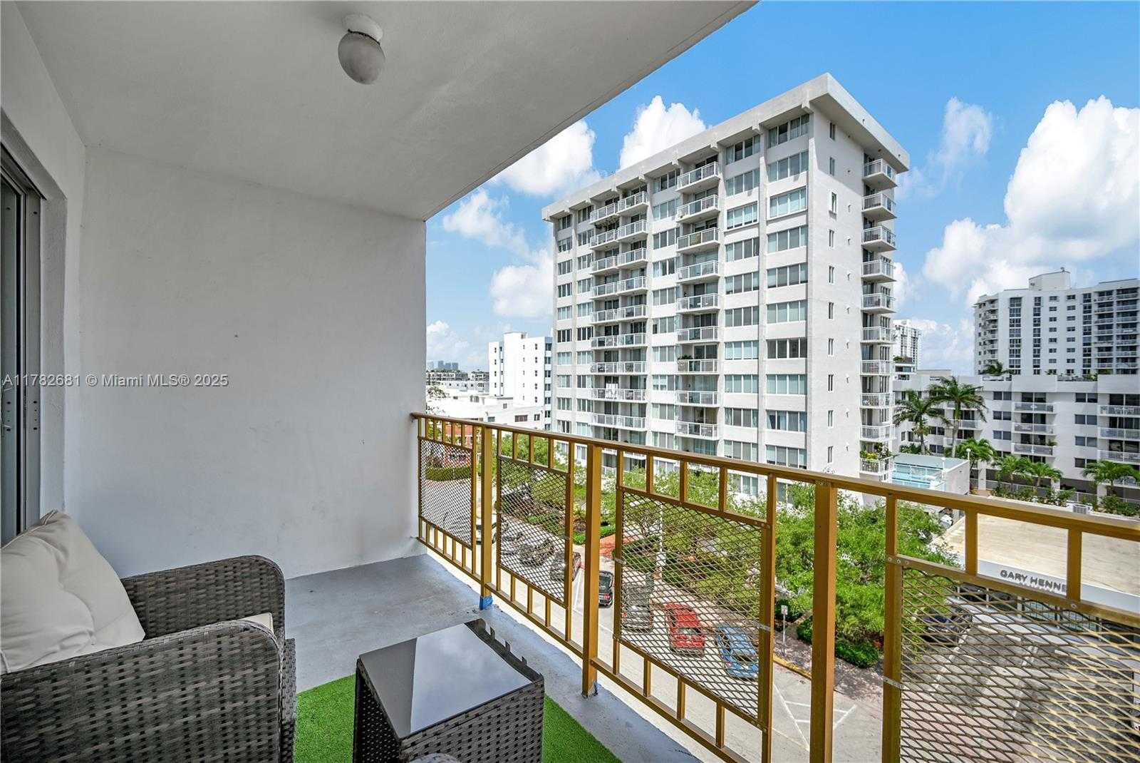 Small Image of 1340 LINCOLN RD #608, Miami Beach Number 13
