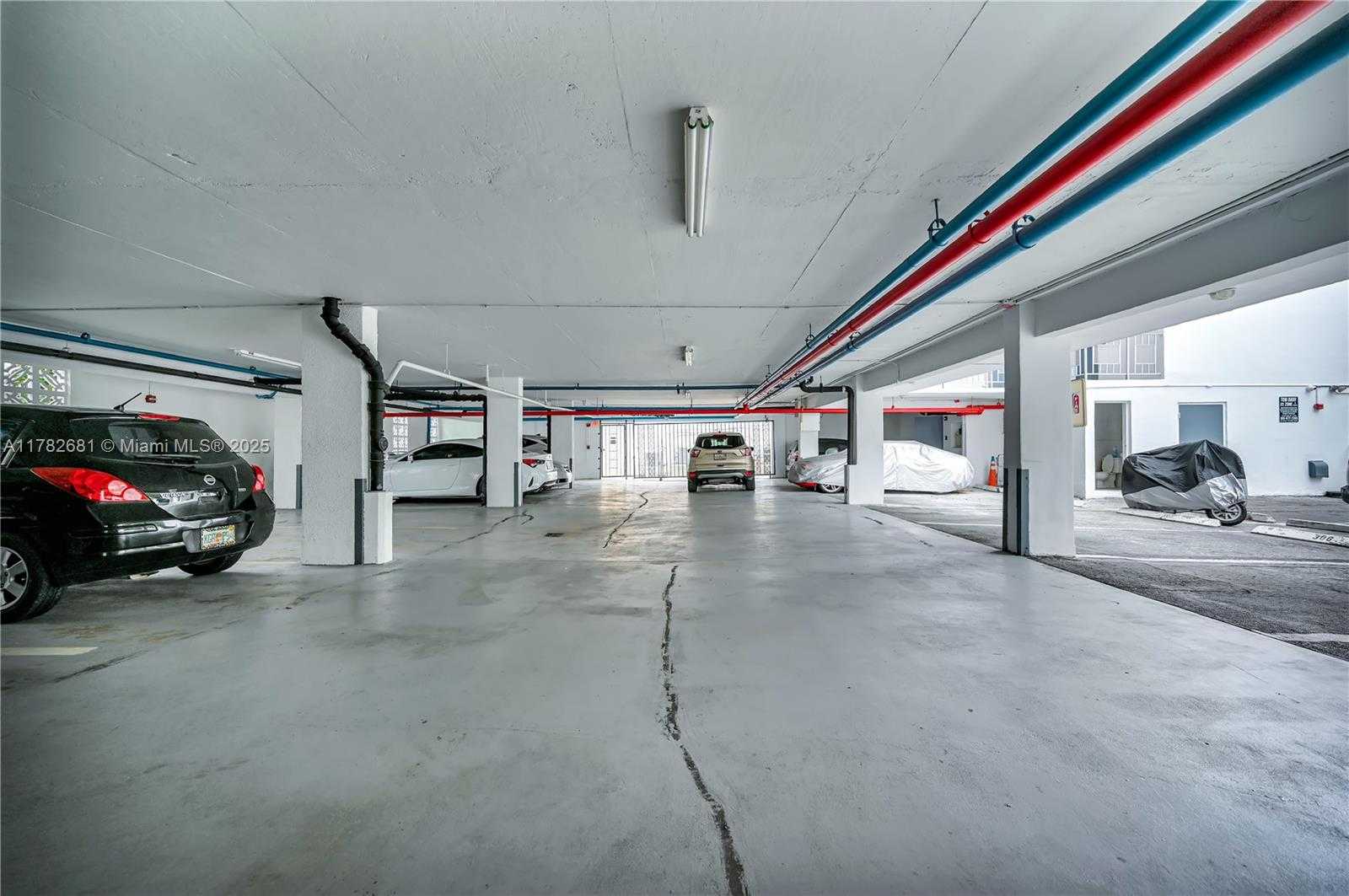 Small Image of 1340 LINCOLN RD #608, Miami Beach Number 17