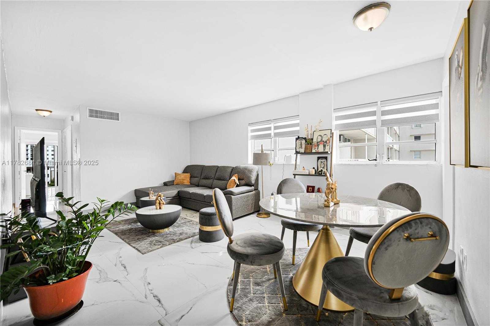 Small Image of 1340 LINCOLN RD #608, Miami Beach Number 2