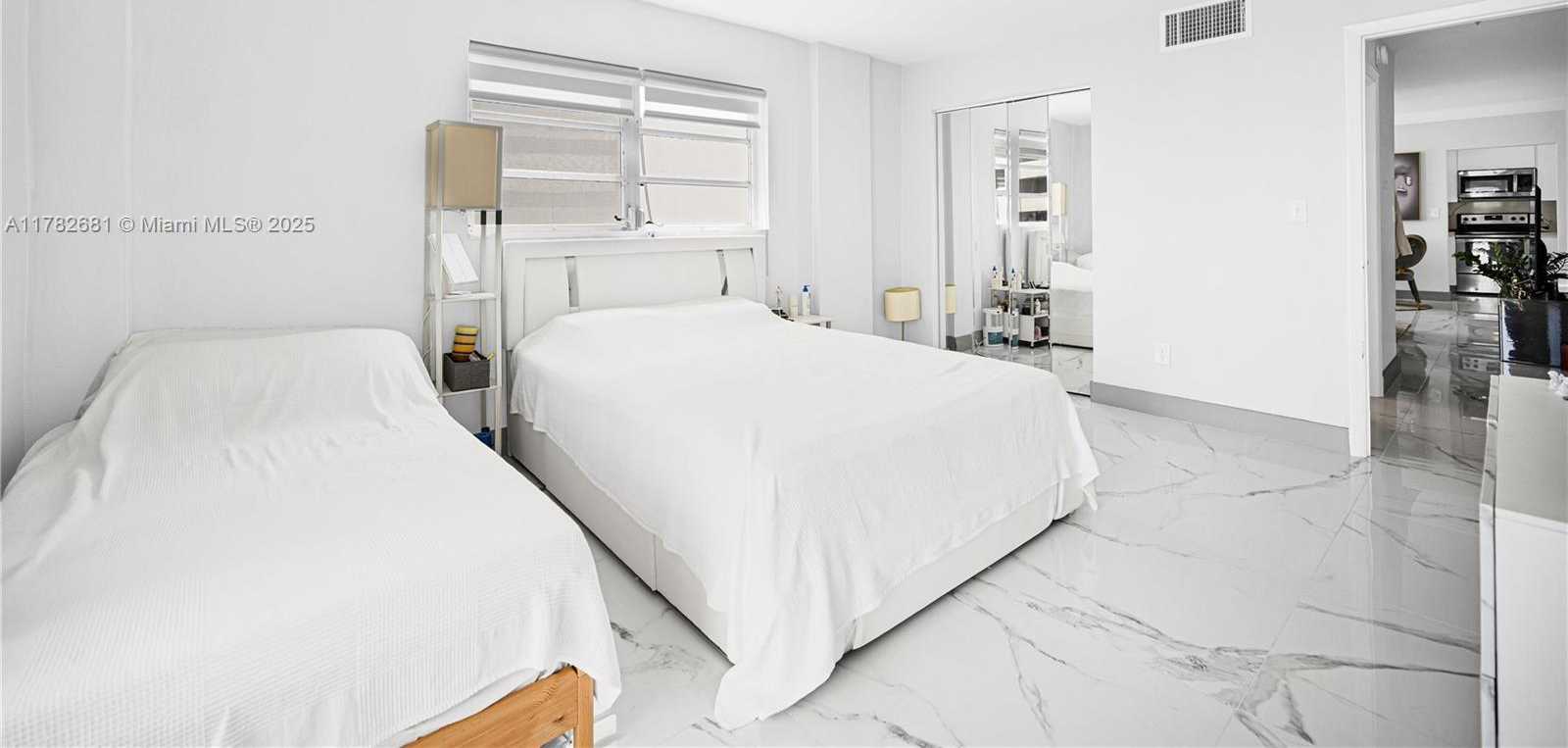 Small Image of 1340 LINCOLN RD #608, Miami Beach Number 9