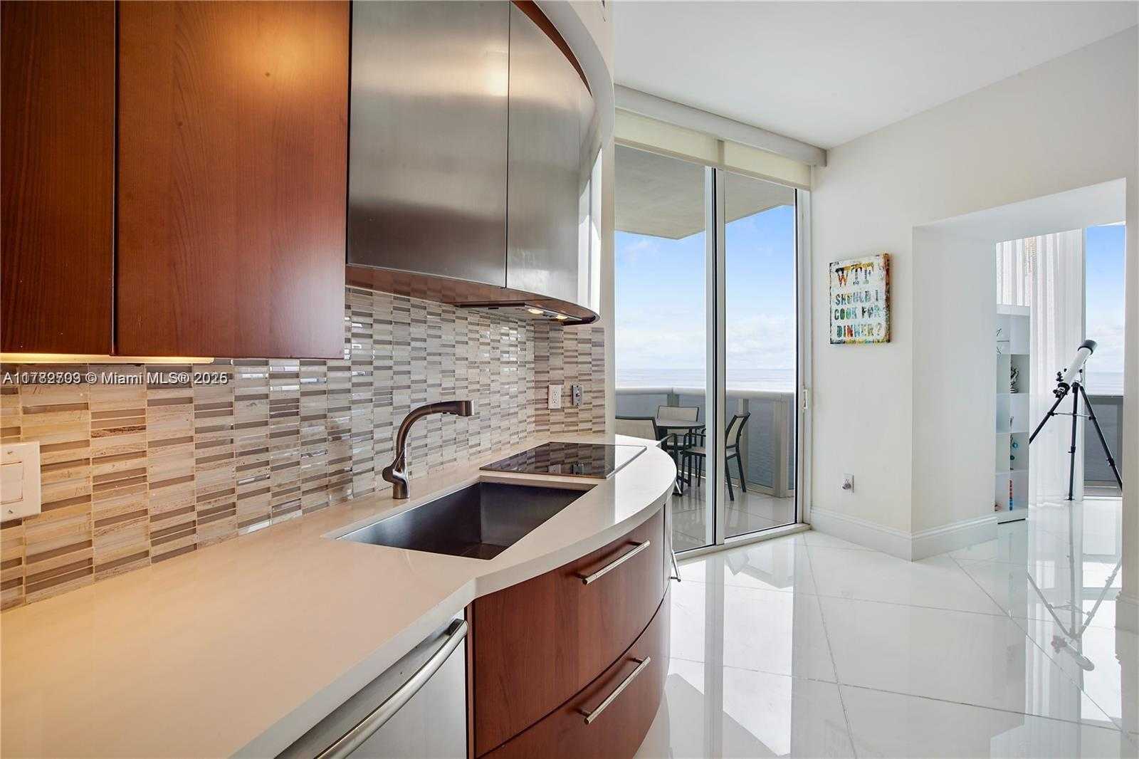 Small Image of 18101 COLLINS AVE #4209, Sunny Isles Beach Number 13