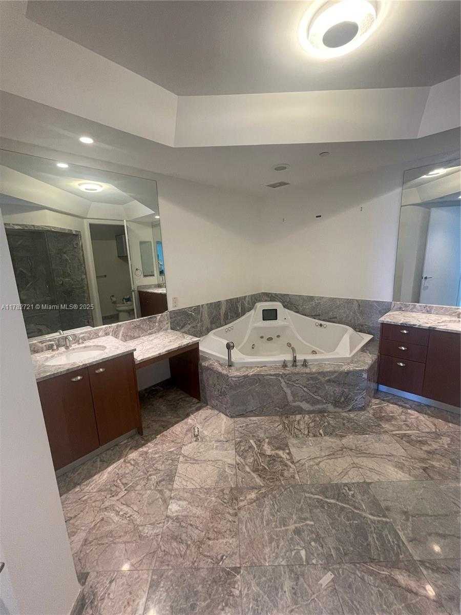 Small Image of 16047 COLLINS #3002, Sunny Isles Beach Number 16