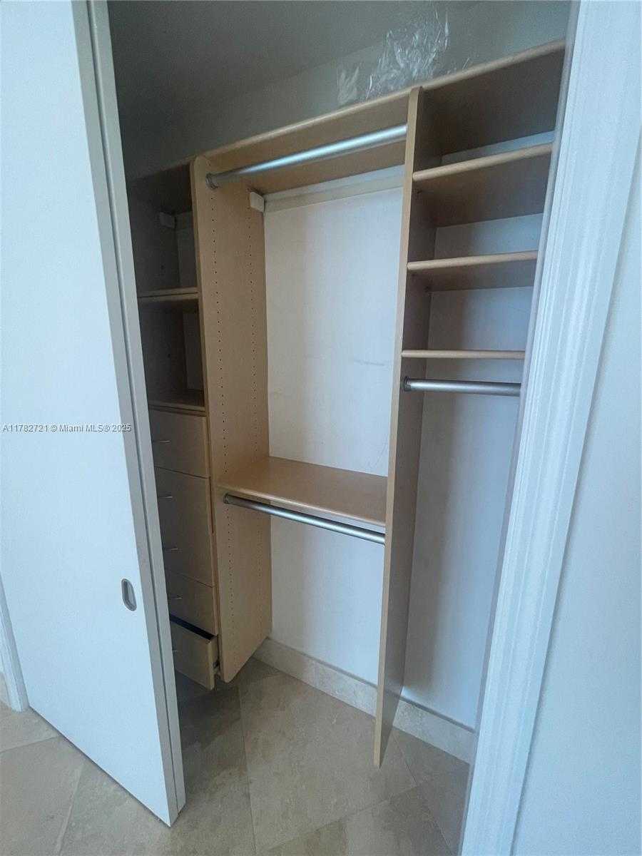 Small Image of 16047 COLLINS #3002, Sunny Isles Beach Number 20