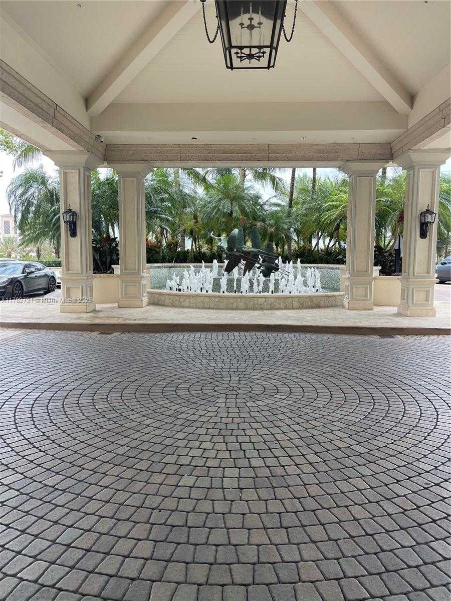 Small Image of 16047 COLLINS #3002, Sunny Isles Beach Number 37