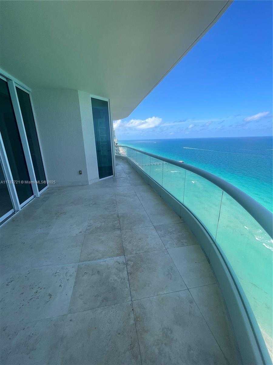 Small Image of 16047 COLLINS #3002, Sunny Isles Beach Number 7