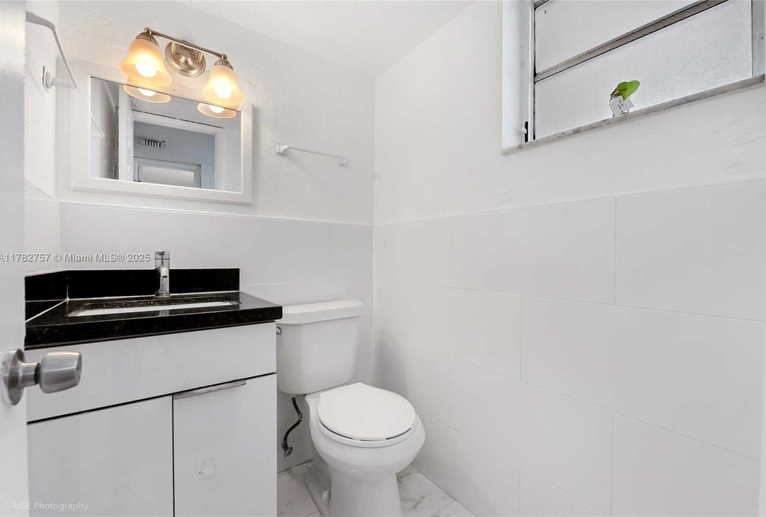 Small Image of 8860 FONTAINEBLEAU BLVD #504, Miami Number 9