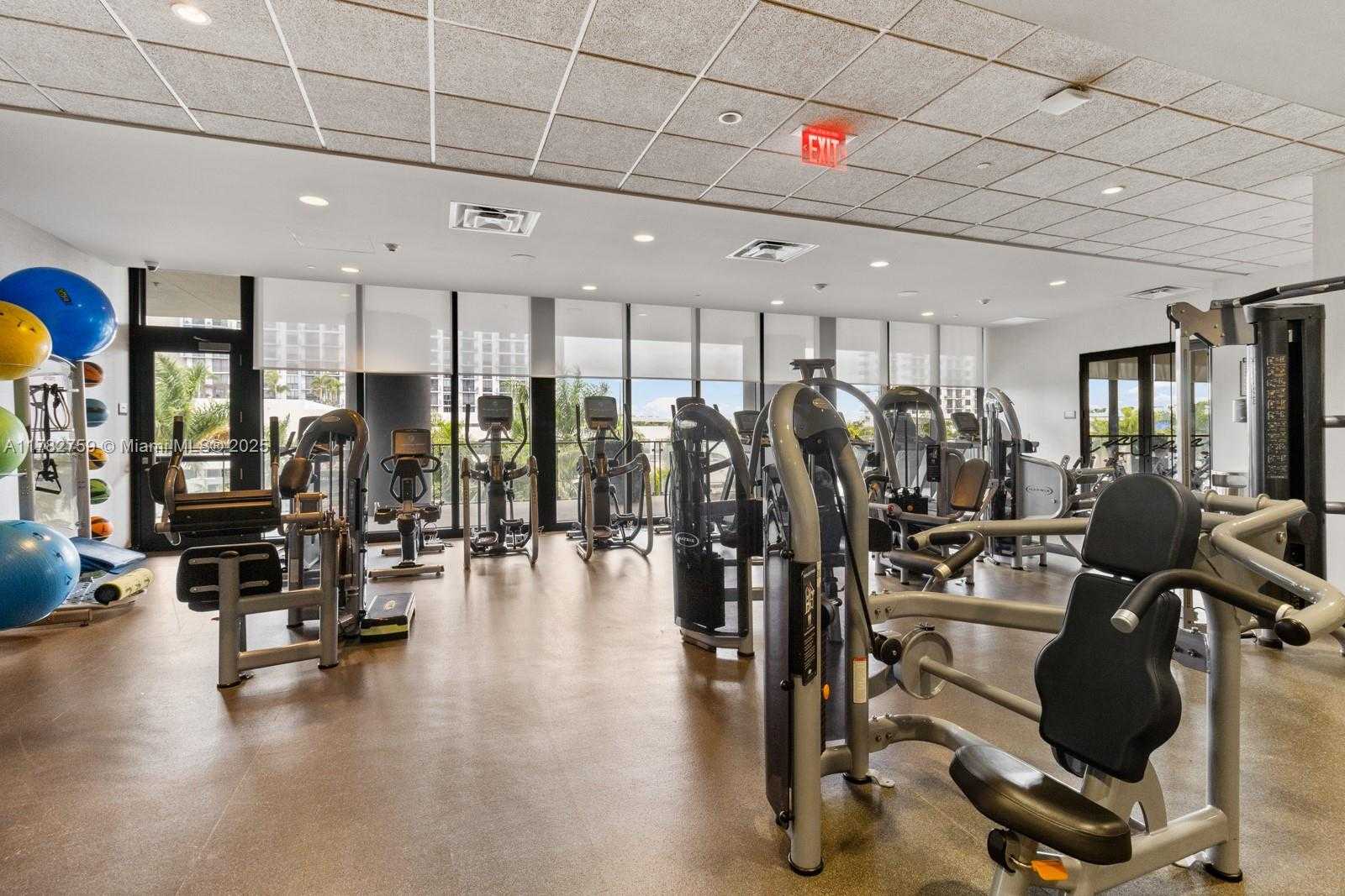Small Image of 5300 PASEO BLVD #502, Doral Number 13