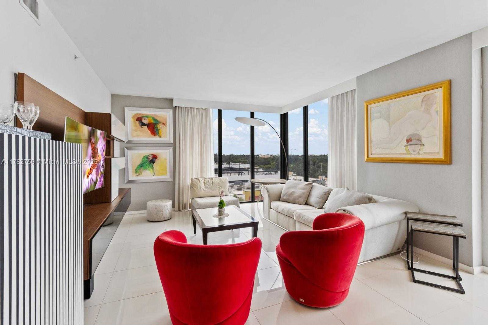 Small Image of 5300 PASEO BLVD #502, Doral Number 2