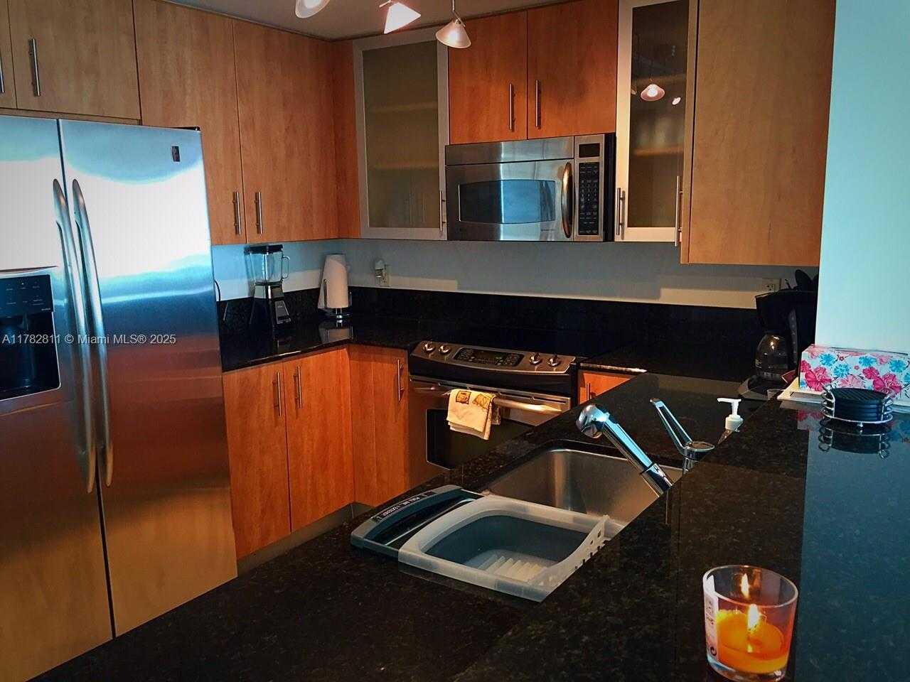 Small Image of 7900 HARBOR ISLAND DR #702, North Bay Village Number 9