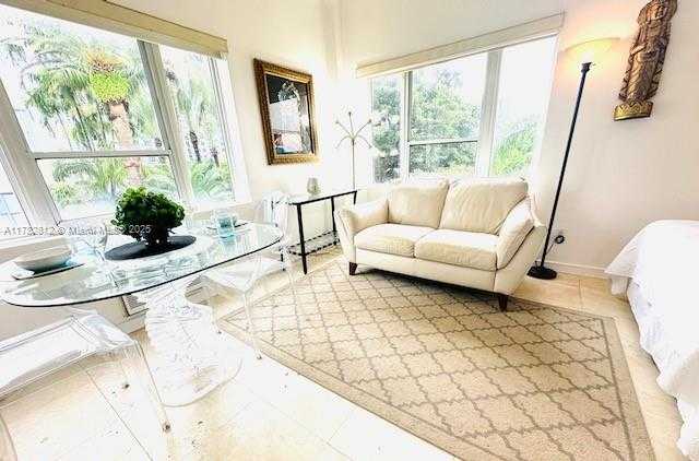 Small Image of 255 WEST 24TH ST #307, Miami Beach Number 21