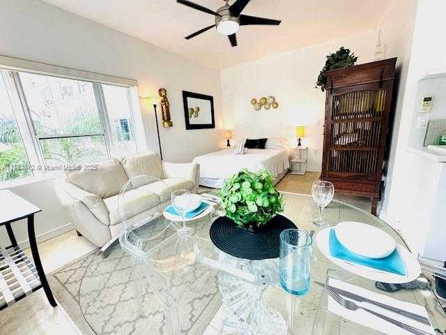 Small Image of 255 WEST 24TH ST #307, Miami Beach Number 23