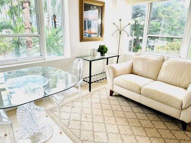Small Image of 255 WEST 24TH ST #307, Miami Beach Number 8