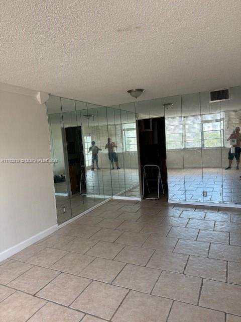 Small Image of 2025 NORTH EAST 164TH ST #307, North Miami Beach Number 10