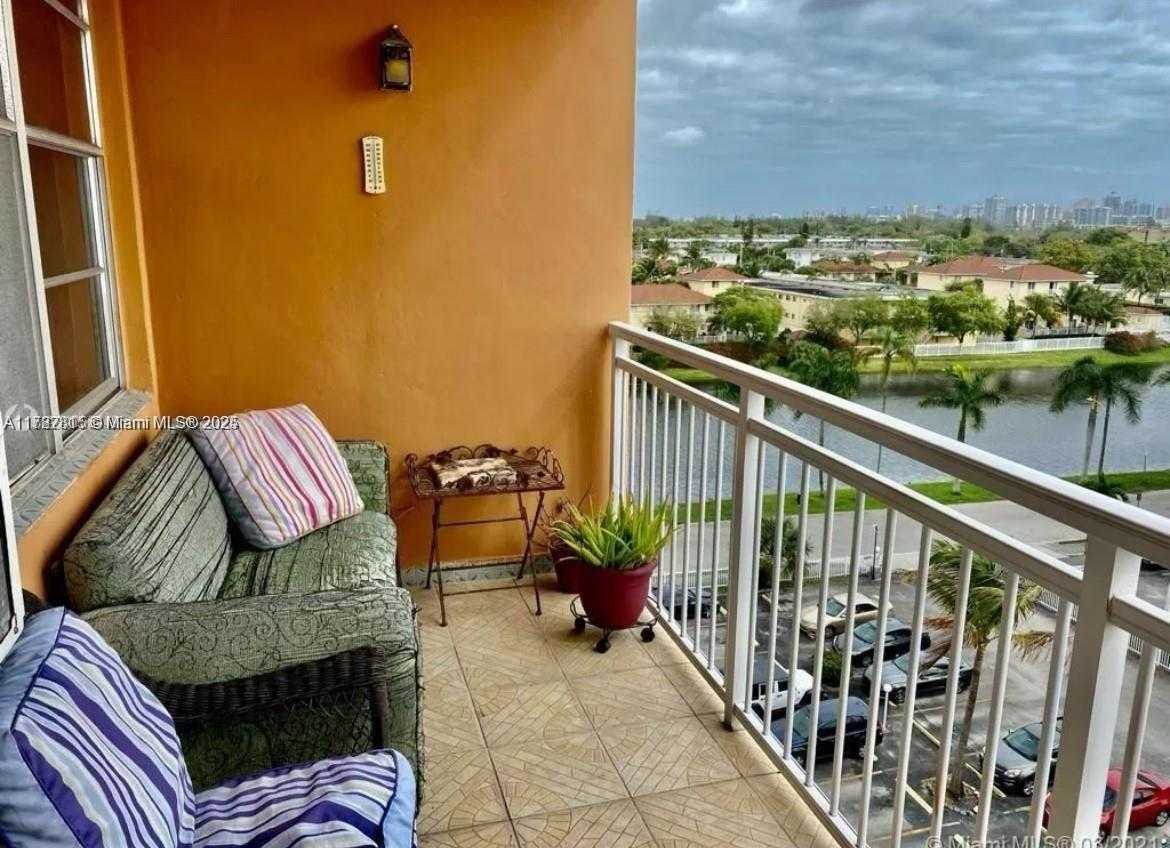 Small Image of 2025 NORTH EAST 164TH ST #307, North Miami Beach Number 5