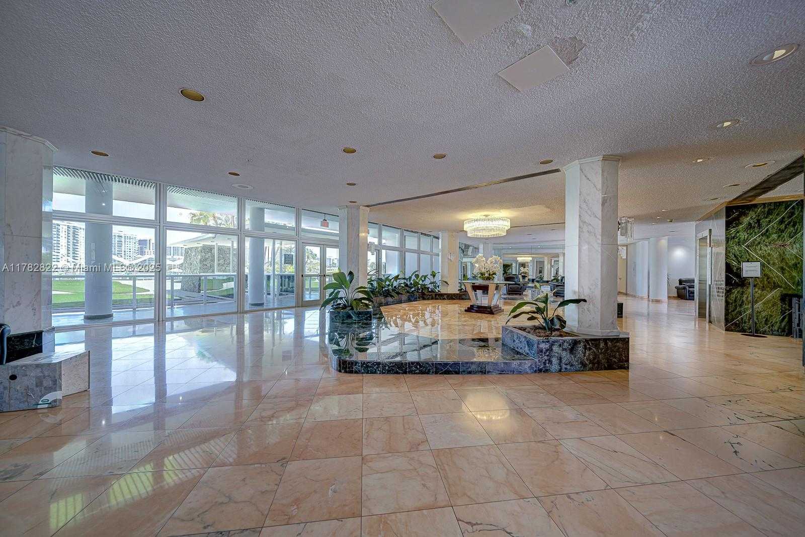 Small Image of 900 BAY DR #303, Miami Beach Number 10