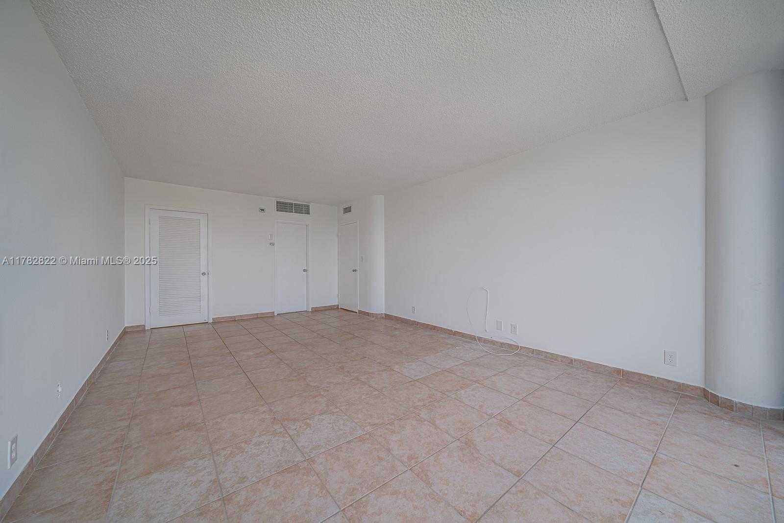 Small Image of 900 BAY DR #303, Miami Beach Number 23