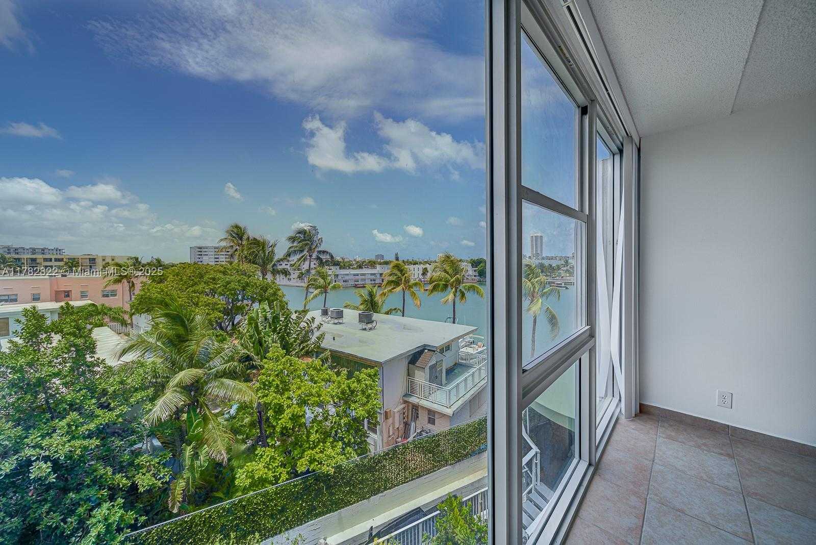 Small Image of 900 BAY DR #303, Miami Beach Number 24